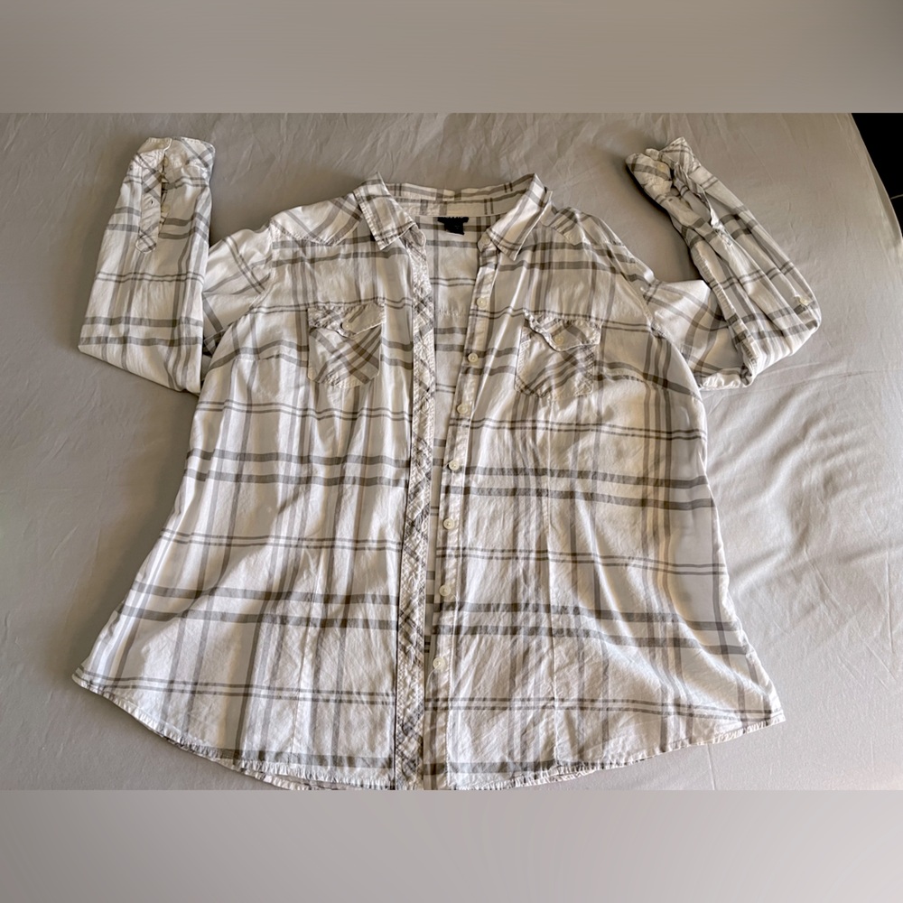 TORRID LONG SLEEVE BLOUSE SIZE 1